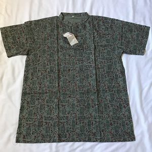 NWT Grameen Check screen print shirt
